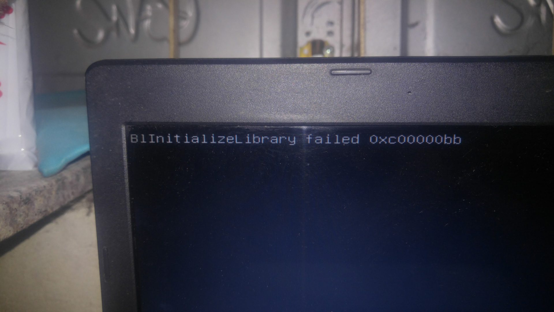 Blinitializelibrary failed 0xc00000bb - Cách sửa lỗi trên laptop Asus